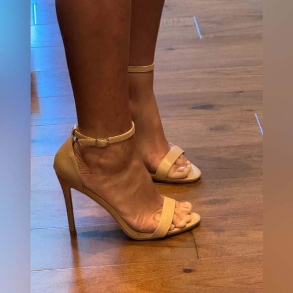 PRETTY LITTLE THING Chic Tan Ankle Strap Heels - Picture 2 of 12